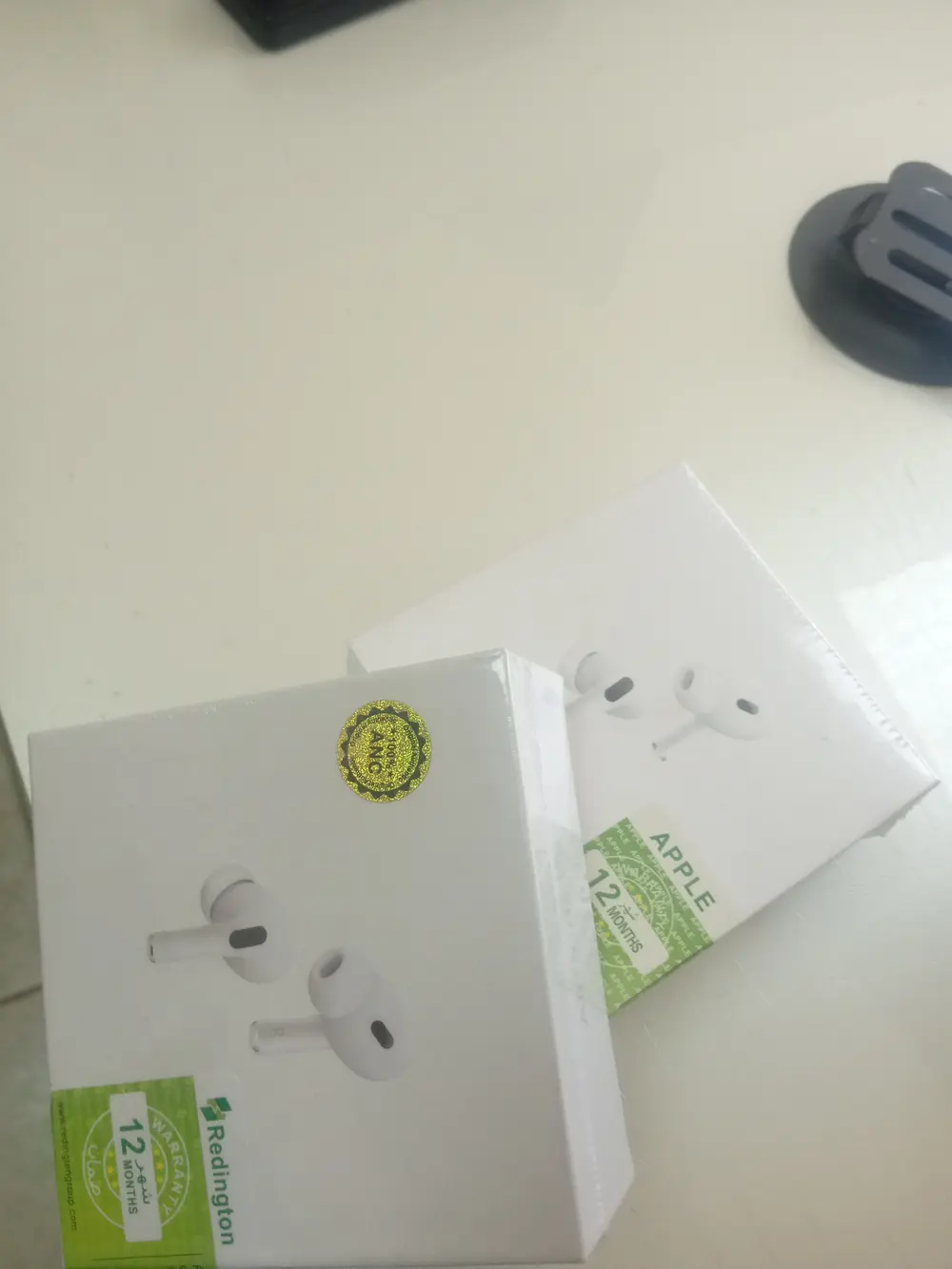 سماعات آيفون أصلي